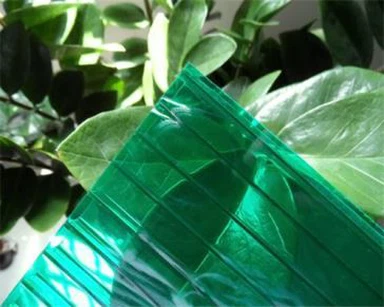 Zelena polikarbonatna šuplja ploča